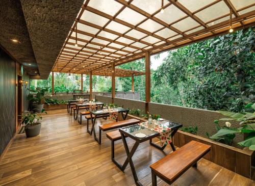 餐廳, 萬怡山峰酒店 (The Mountain Courtyard) in 帖卡迪