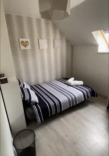 Maison avec jaccuzi in Ury