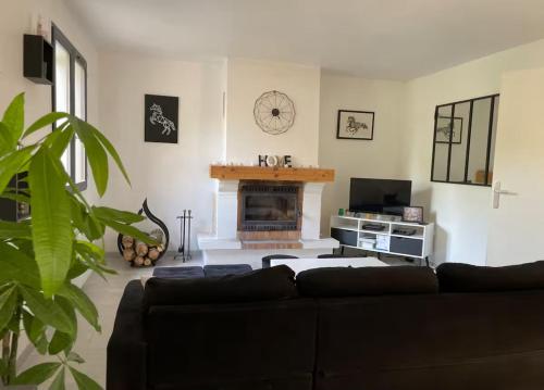Maison avec jaccuzi in Ury