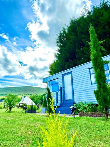 . CAYORETREAT STATIC CARAVAN
