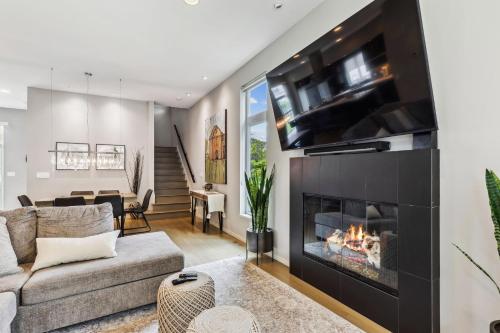 Luxuary Tremont Home - Movie Room, Pet & Baby Friendly, Cleveland (photo 8)