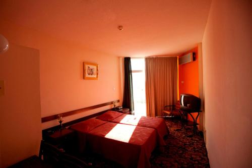Sylva Hotel - image 13