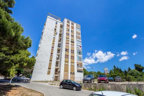Romance Apartment - image 8