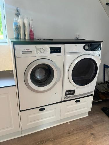 Lejlighed med egen indgang in Hjorring