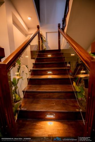 Deluxe Double Room with Balcony image 10