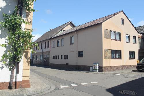 外部景觀, Ruhiger Landhaus-Charme mit Top-Anbindung in 迪姆施泰恩