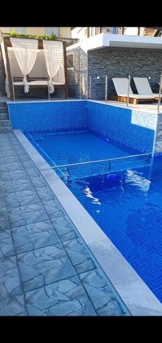 Meli Apartman in Krimovica