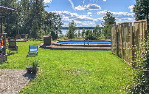 Peldbaseins, Gorgeous Home In Ryd With Sauna in Alšulta