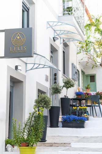 Lelis Studios, Pythagoreio