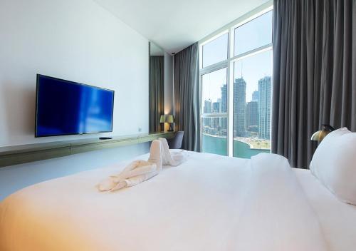 Sleek & Stylish Studio in DAMAC Prive, Dubai, Dubaj