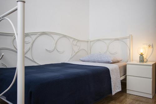Two-Bedroom Apartment with Balcony image 3