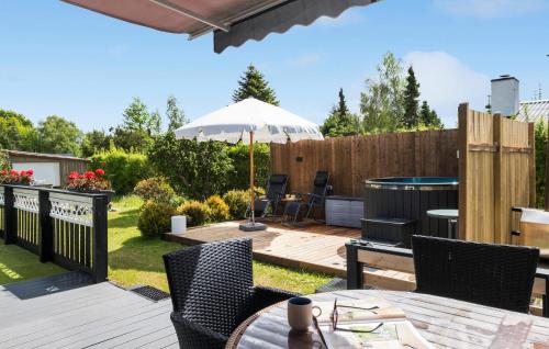 Vista exterior, Stunning Home In Storvorde With Wifi in Egense