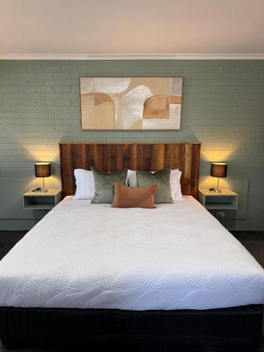 1 queen bed