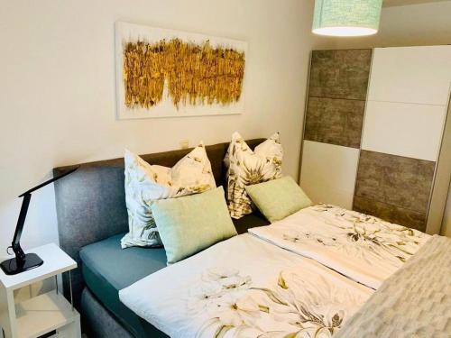 Superior One-Bedroom Apartment