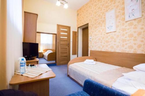 One-Bedroom Apartment image 1