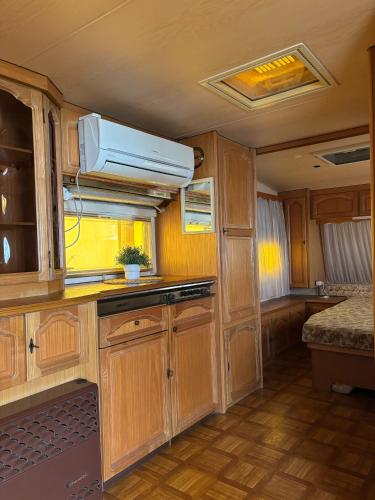 Каравана Рапунцел - Rapunzel Caravan in Kavarna