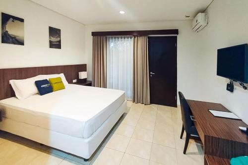 Deluxe Double Room image 2