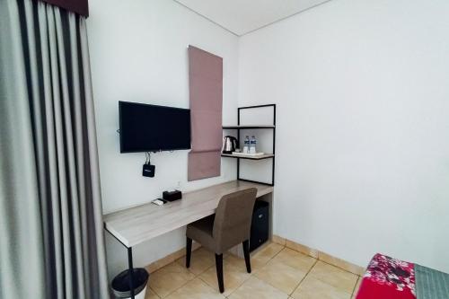 Deluxe Double Room image 4