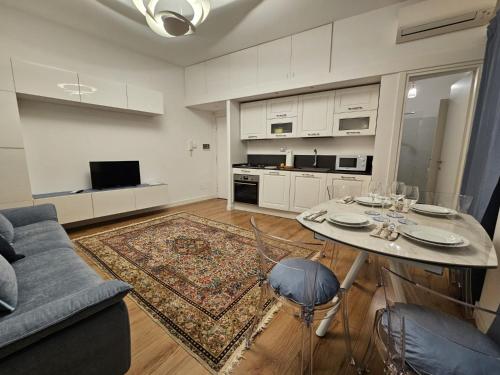 Be Your Home - Casa di Arya