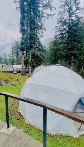 Blue Water Riverside Resort & Fishing Spot Kalam in Drosh