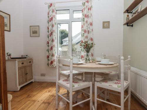 Exterior view, Dellcote in Buckland Monachorum