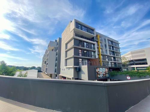 The Sapphire Light - Studio Apartment
