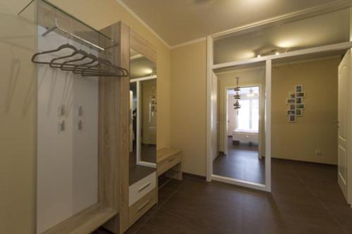 Apartment with Sea View image 10