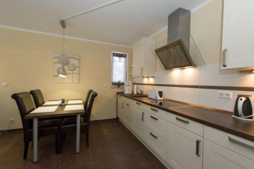 Haus Ostseeblick Whg. 2 - image 3