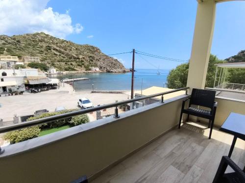 Amimaya Apartments in Emporios