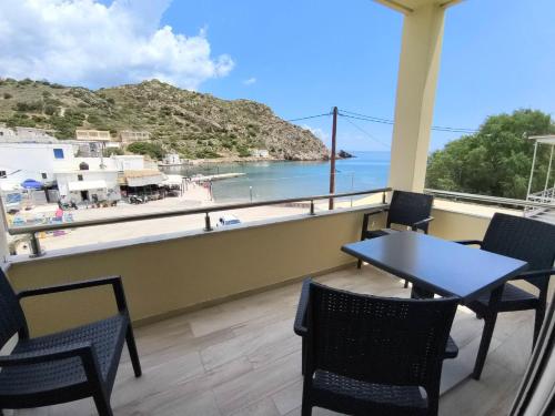 Amimaya Apartments in Emporios