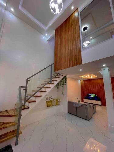 135m² 2 guļamistaba, 2 privāta vannas istaba Māja Calumpit
 (The GrayHouse Inn-Calumpit) in Calumpit