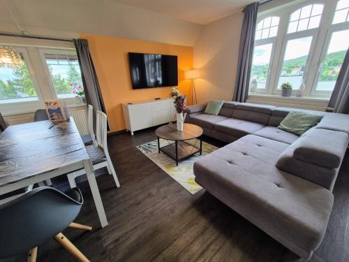 Two-Bedroom Apartment with Castle View image 10