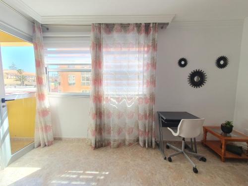 Alquilaencanarias Delfines one room 4