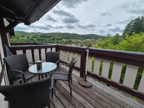 One-Bedroom Apartment with Balcony image 10