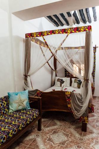Budget Double Room room in Shoki Shoki Guest House