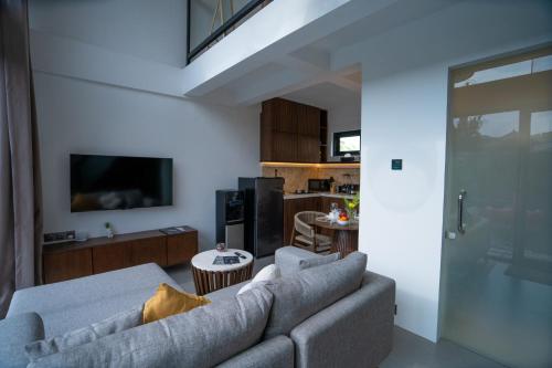 Duplex Zen by Canggu 2Level Smart Apartment with Pool Access, Dalung (Foto 7)
