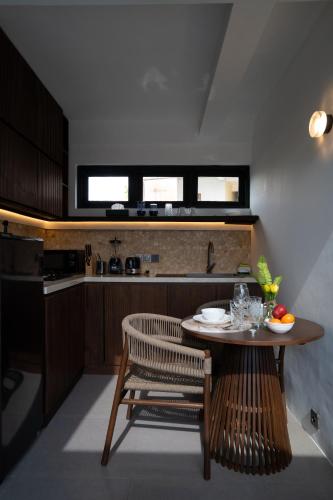Duplex Zen by Canggu 2Level Smart Apartment with Pool Access, Dalung (Foto 10)