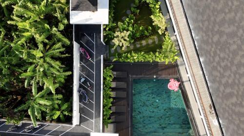 Duplex Zen by Canggu 2Level Smart Apartment with Pool Access, Dalung (Foto 2)