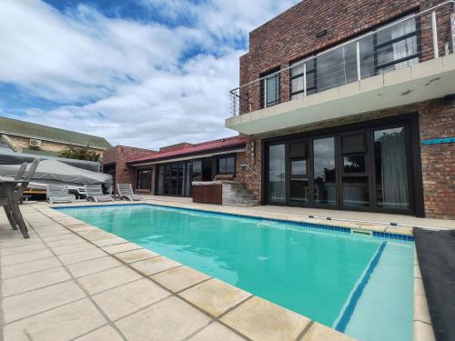 The River House - Sundays River - Addo Park South 5 min — other in 7 Emerald Crescent, Colchester, 6175, South Africa