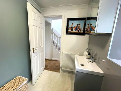 設施, Pass the Keys Cosy Spacious Cottage with Views and Garden in 維格城