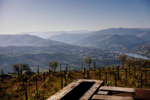 CASA QTA. STA. CRUZ-RÉGUA - image 9