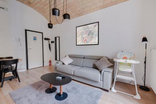 Charming Vatican Apartment with Balcony 6B, Rzym (zdjęcie 6)