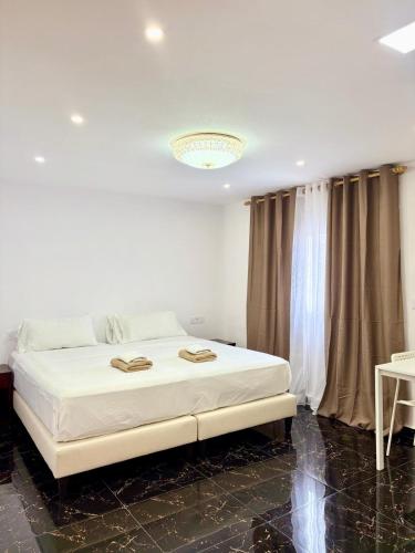 SL Marbella, Marbella