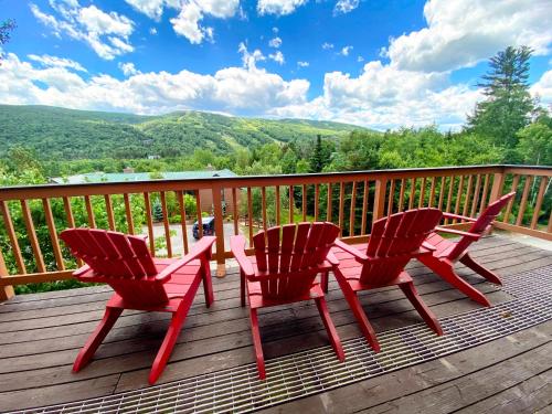 W5 AIR CONDITIONED Mount Washington Place townhouse with fireplace air hockey free and fast wifi thumb 3