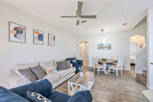 Cozy Stylish Townhome