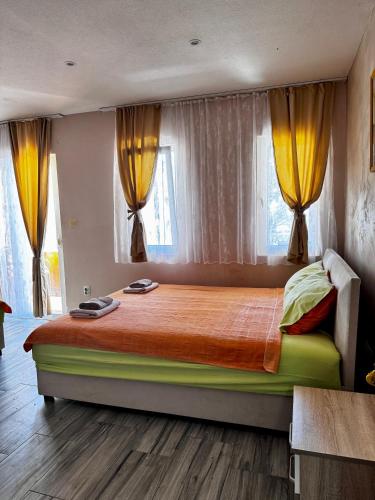 Apartments Tadic - image 8