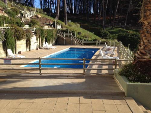 Zwembad, Pinares del Canelillo en Algarrobo in Algarrobo