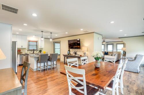 Farm and Lake Views Rural Mississippi Loft Apt in Hernando (Mississippi)