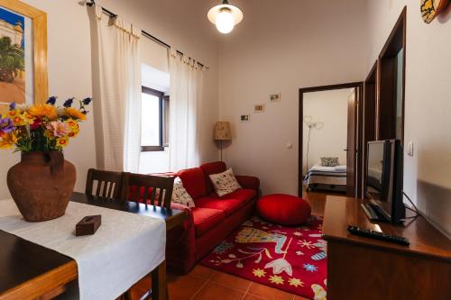 Apartamento 1 - Fundação de Veiros (Apartamento 1 - Fundacao de Veiros) in อเราโลส