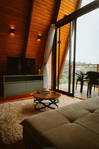 Cabana em Campos do Jordão com ofurô e vista única - Cabana 1 (Cabana em Campos do Jordao com ofuro e vista unica - Cabana 1) in 蘭舒阿萊格里公園